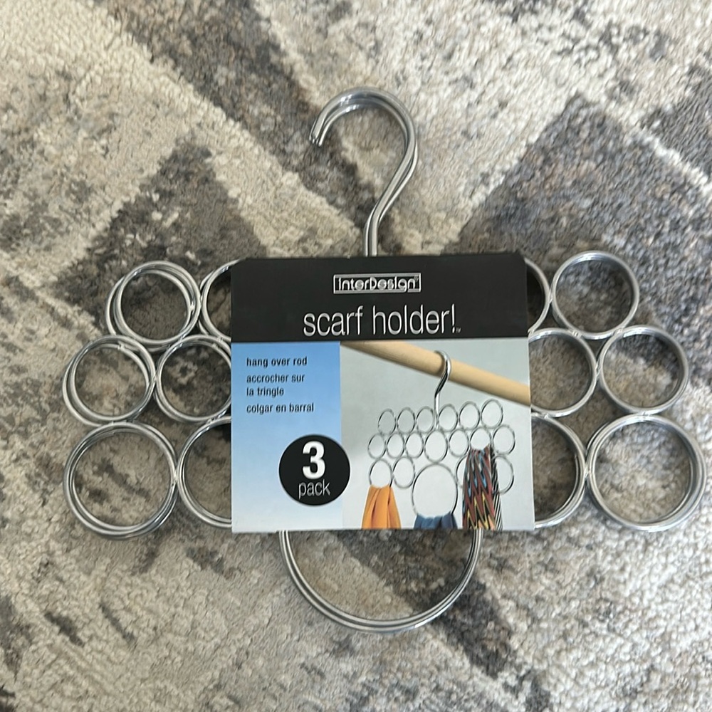 Scarf Holder